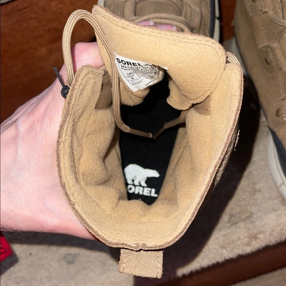 NWT Sorel Men's Tan & Black Suede Leather Waterproof Boots SZ 9